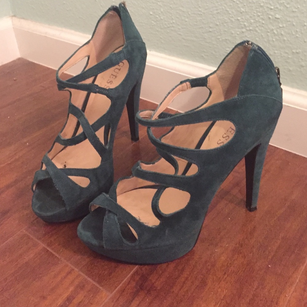 Guess Heels - Picture 1 of 3